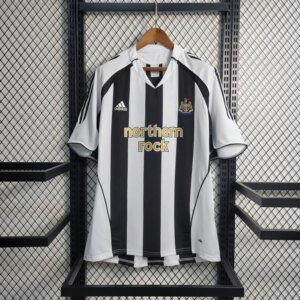 04-06 Newcastle United Home Retro Jersey