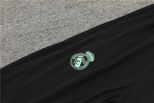 23-24 Real Madrid Green Training Suit - Image 8