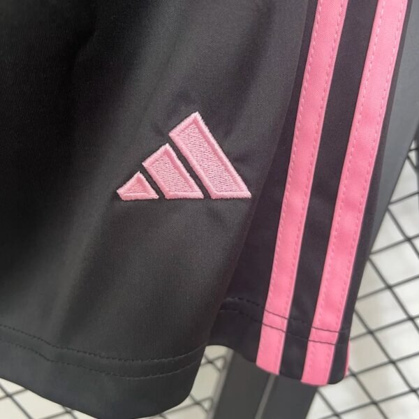 25-26 Juventus Home Shorts - Image 2